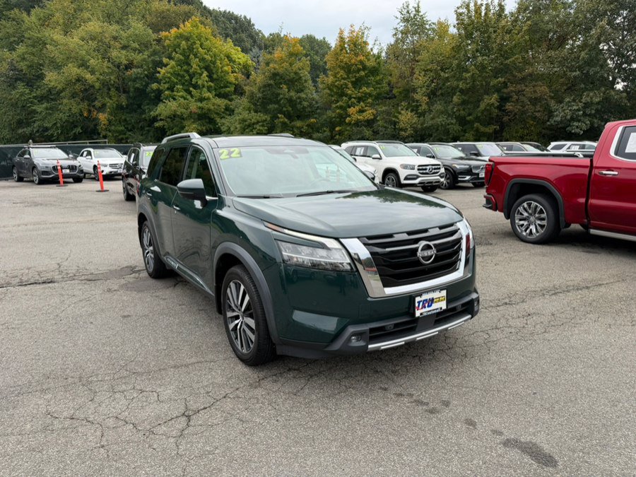 Used 2022 Nissan Pathfinder Platinum w/ Lighting Package (N92) AWD/4WD image 9