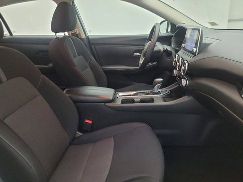 Used 2024 Nissan Sentra SV FWD image 21