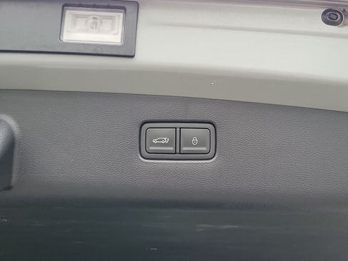 Certified 2026 Genesis Electrified GV70 Prestige AWD/4WD image 23