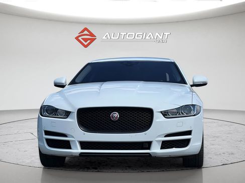 Used 2017 Jaguar XE Premium AWD/4WD image 12