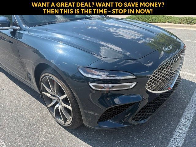 Used 2025 Genesis G70 2.5T AWD/4WD image 8