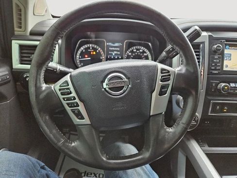 Used 2017 Nissan Titan SL w/ Chrome Package image 13