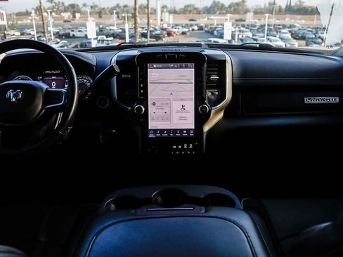 Used 2024 RAM 2500 Laramie image 15