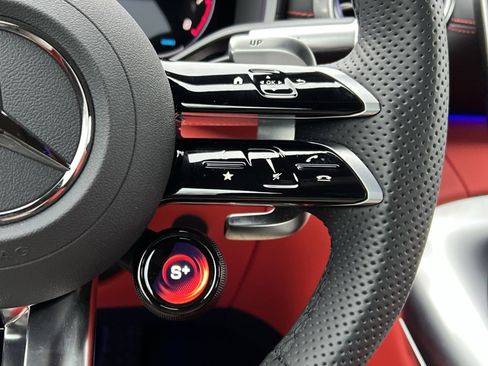 Certified 2025 Mercedes-Benz AMG GT 43 image 31