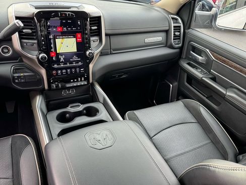 Used 2021 RAM 2500 Laramie AWD/4WD image 17