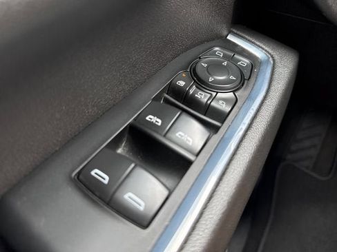 Used 2024 Chevrolet Silverado 2500 High Country w/ High Country Premium Package AWD/4WD image 27