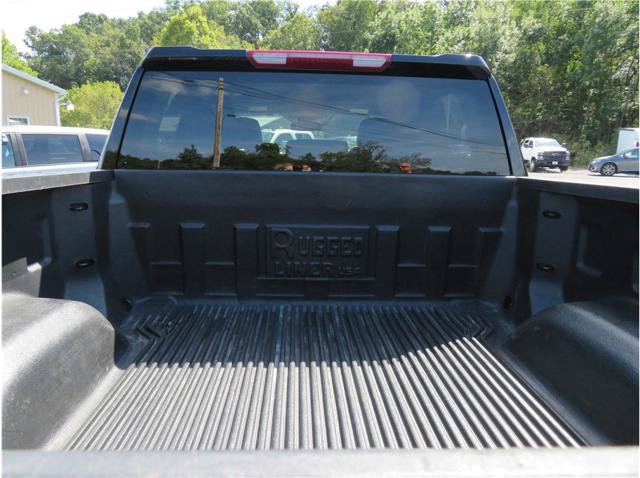 Used 2025 GMC Sierra 1500 SLT AWD/4WD image 3