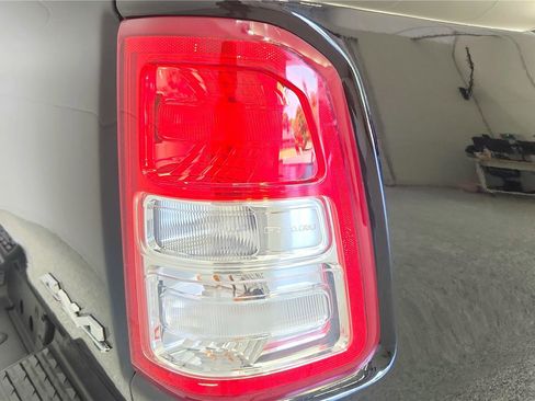 Used 2023 RAM 1500 Big Horn AWD/4WD image 15