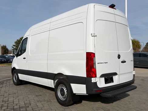 New 2026 Mercedes-Benz Sprinter 144 Cargo image 9