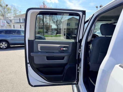 Used 2018 RAM 1500 Big Horn AWD/4WD image 15