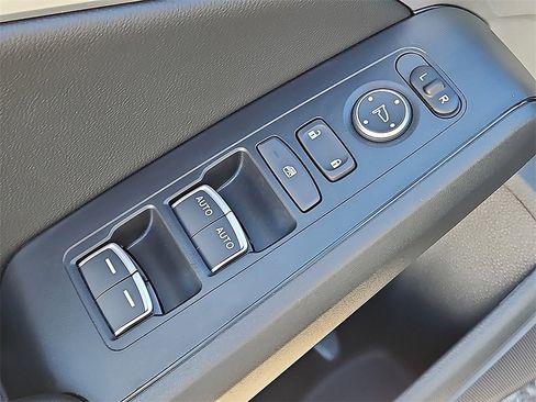 New 2026 Acura Integra image 17