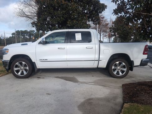 Used 2019 RAM 1500 Limited image 7