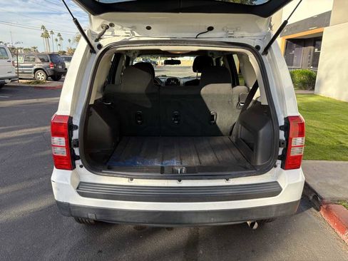 Used 2017 Jeep Patriot Sport w/ Power Value Group image 19