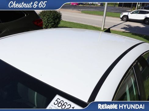 Used 2023 Hyundai Sonata SEL FWD image 14