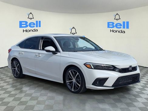 Used 2023 Honda Civic Touring image 6