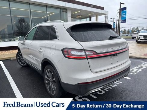 Used 2023 Lincoln Nautilus Reserve w/ Luxury Package image 4