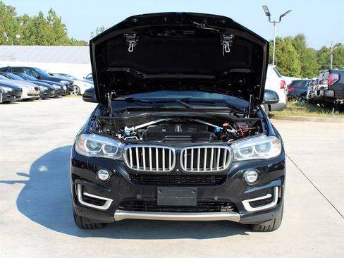 Used 2015 BMW X5 xDrive35d image 41