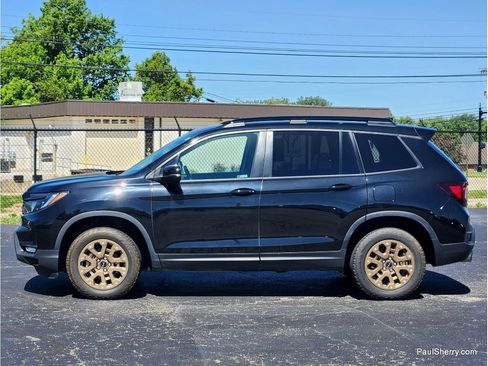 Used 2023 Honda Passport TrailSport image 10