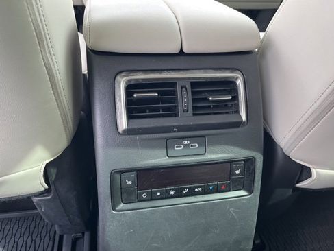 Used 2024 MAZDA CX-90 3.3 Turbo w/ Premium Plus Pkg image 21