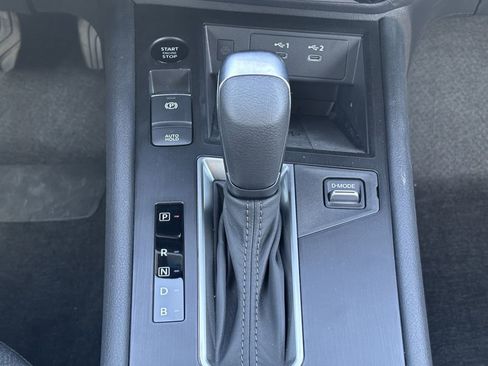 New 2026 Nissan Kicks SV image 18