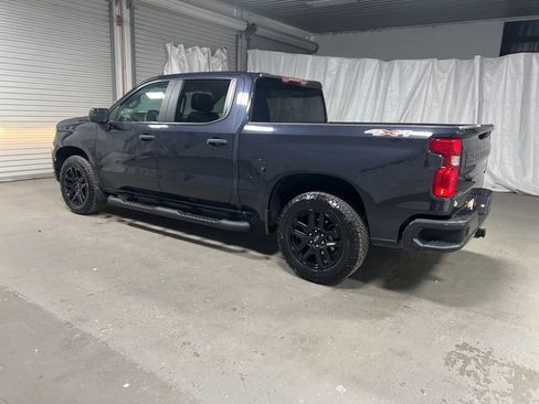 Used 2023 Chevrolet Silverado 1500 Custom image 5