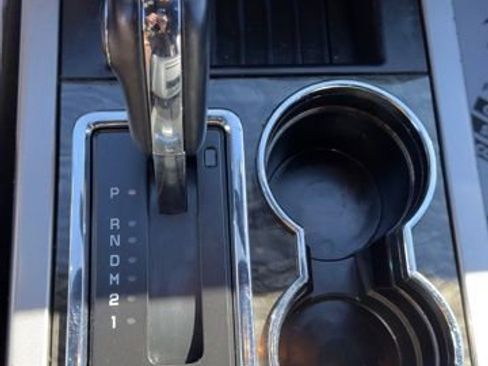 Used 2017 Ford Expedition EL Limited image 17