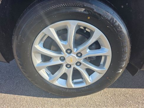 Used 2019 Chevrolet Equinox LT image 22