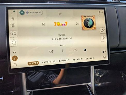 Used 2024 Land Rover Range Rover SE image 13