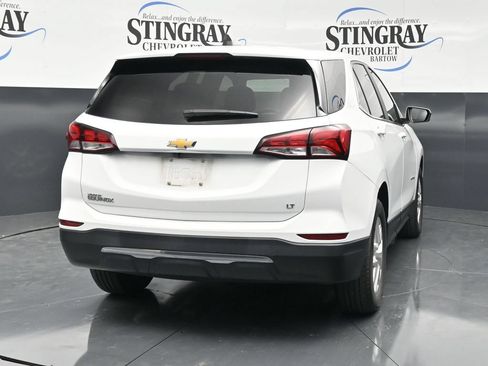 Used 2023 Chevrolet Equinox LT FWD image 8