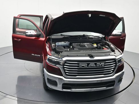 Used 2025 RAM 1500 Laramie AWD/4WD image 44
