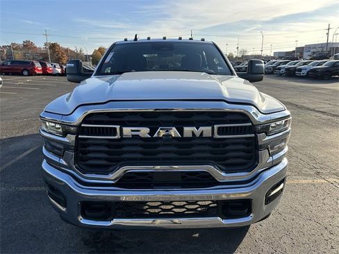 Used 2025 RAM 2500 Big Horn image 3