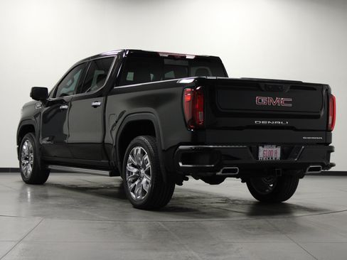 Used 2026 GMC Sierra 1500 Denali w/ Denali Reserve Package AWD/4WD image 6