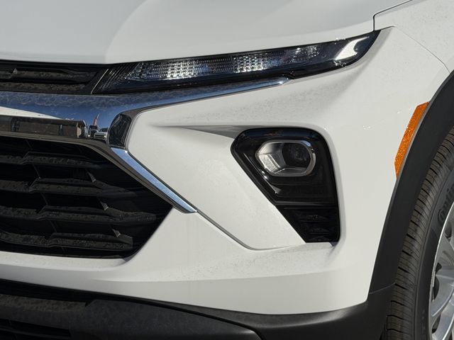 New 2026 Chevrolet TrailBlazer LS w/ LS Convenience Package FWD image 9