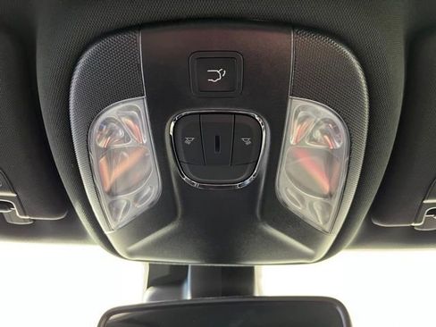 Used 2026 Jeep Compass Limited image 36