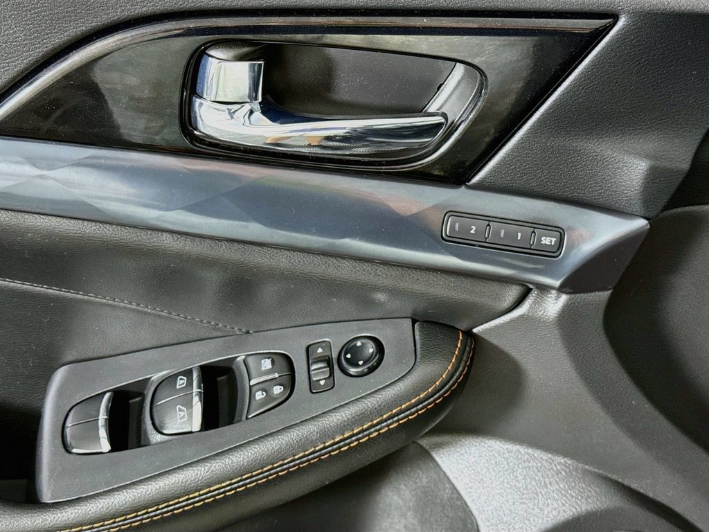 Certified 2022 Nissan Maxima SR w/ Sport Mat Group FWD image 26