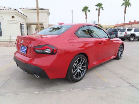 Used 2024 BMW 230i Coupe w/ Premium Package RWD image 6