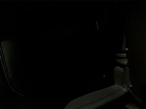 Used 2024 GMC Sierra 1500 AT4 w/ Technology Package image 15