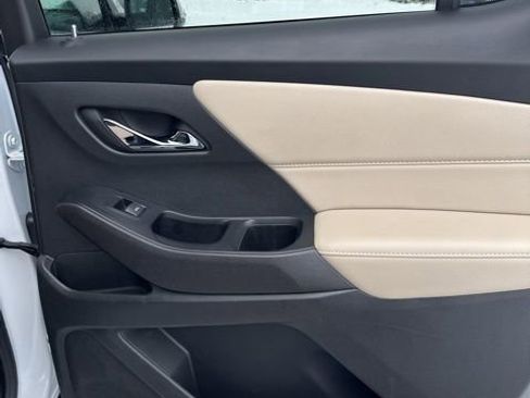 Used 2023 Chevrolet Traverse LS w/ Safety Package image 41