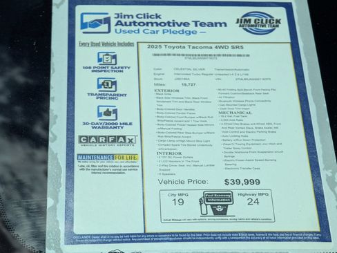 Used 2025 Toyota Tacoma SR5 AWD/4WD image 14