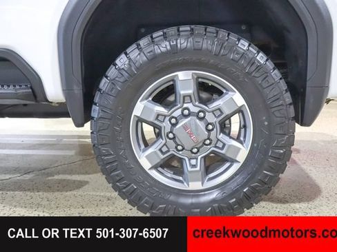 Used 2025 GMC Sierra 2500 SLT w/ SLT Premium Package AWD/4WD image 38