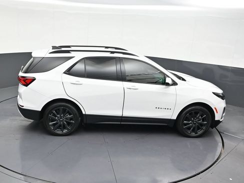 Used 2024 Chevrolet Equinox RS FWD image 23