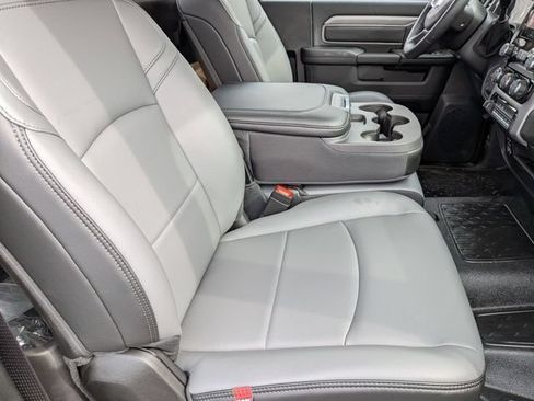 New 2026 RAM 5500 Tradesman AWD/4WD image 27