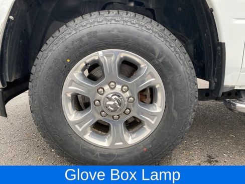 Used 2024 RAM 3500 Big Horn AWD/4WD image 22