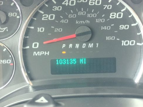 Used 2019 Chevrolet Express 3500 Extended w/ Driver Convenience Package image 50