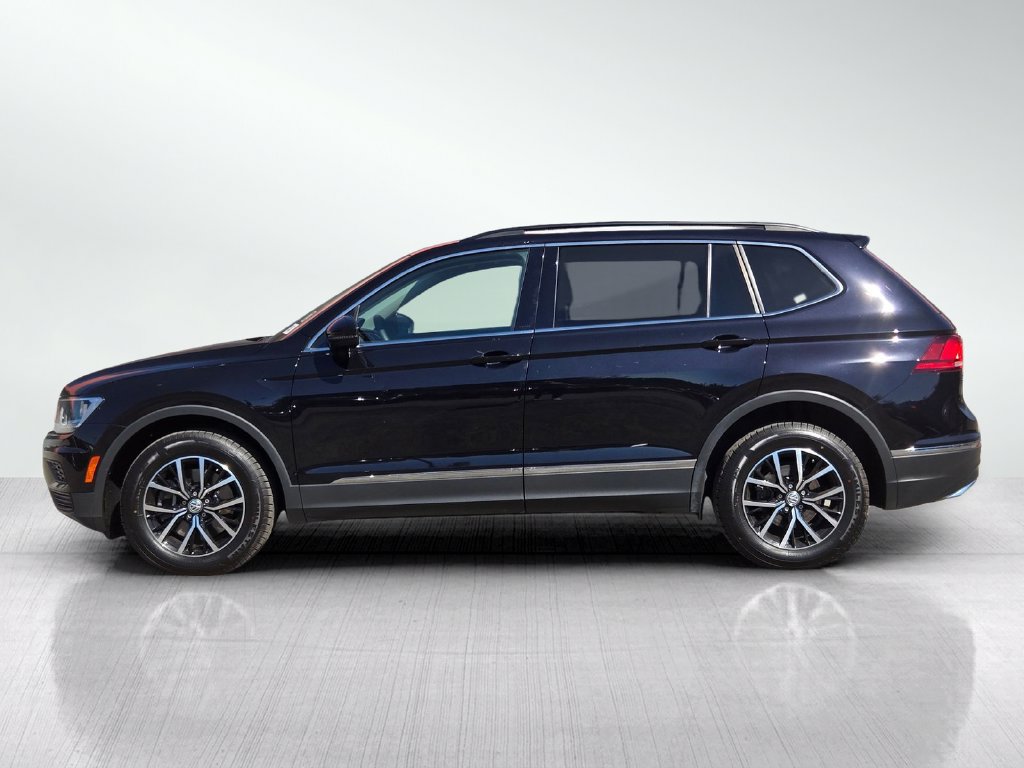 Used 2021 Volkswagen Tiguan SE w/ Panoramic Sunroof Package FWD image 8