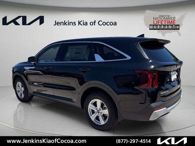 New 2026 Kia Sorento LX FWD image 8