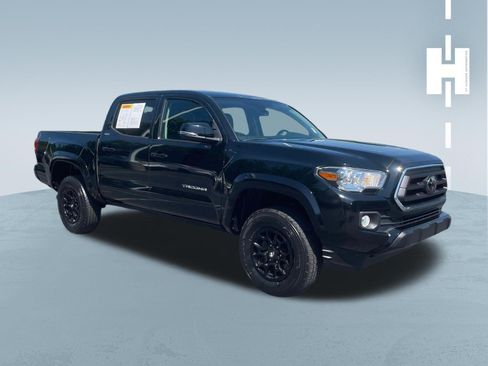 Used 2022 Toyota Tacoma SR5 w/ Technology Package RWD image 1