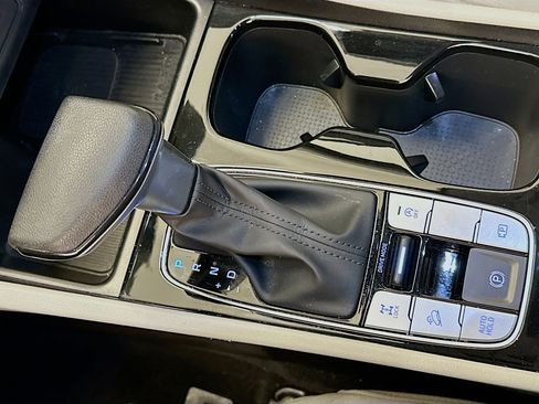 Used 2025 Hyundai Tucson SEL image 25