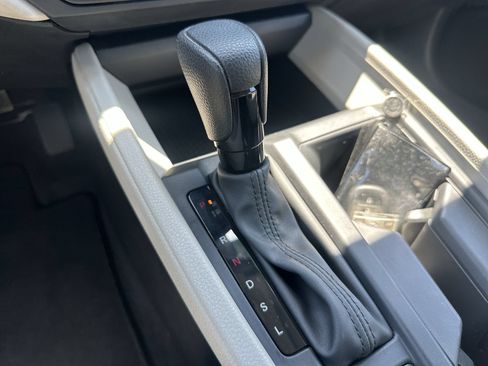Used 2023 Honda Accord EX image 30