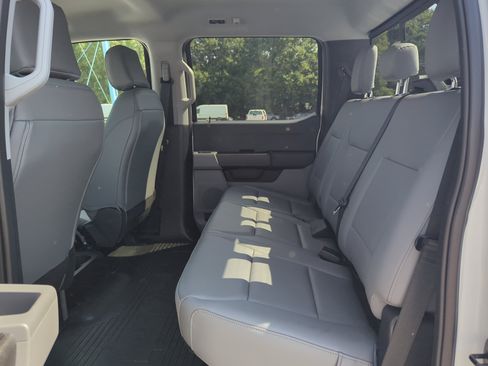 Used 2025 Ford F450 XL w/ 360-Degree Camera Package AWD/4WD image 12
